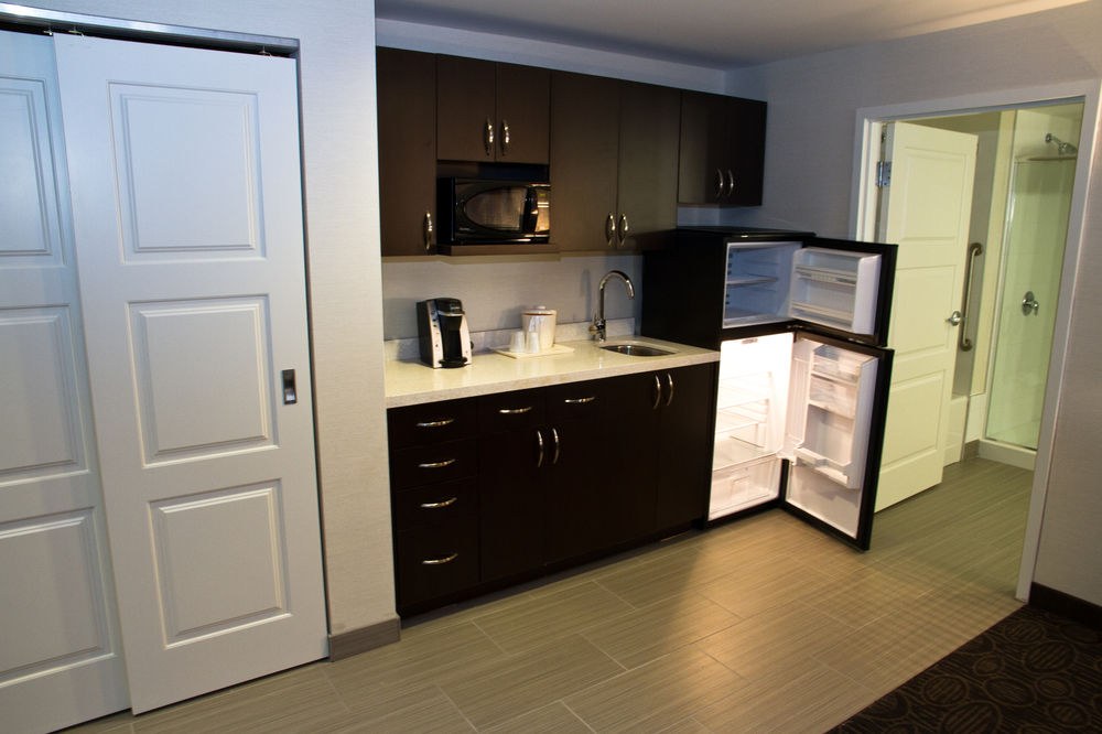 HOLIDAY INN HOTEL & SUITES RED DEER SOUTH