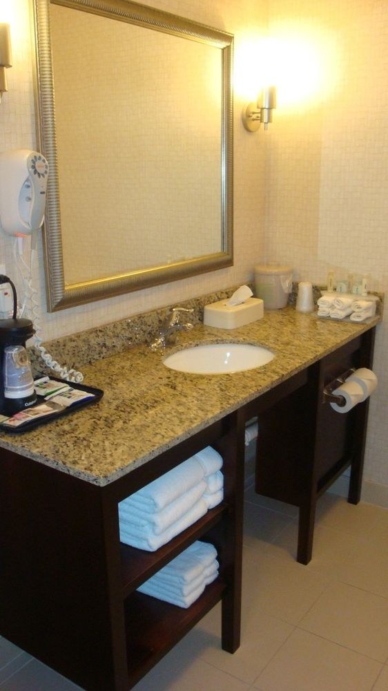 HOLIDAY INN EXPRESS & SUITES JACKSONVILLE - MAYPORT / BEACH photo 1