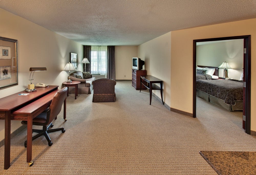 STAYBRIDGE SUITES WEST DES MOINES