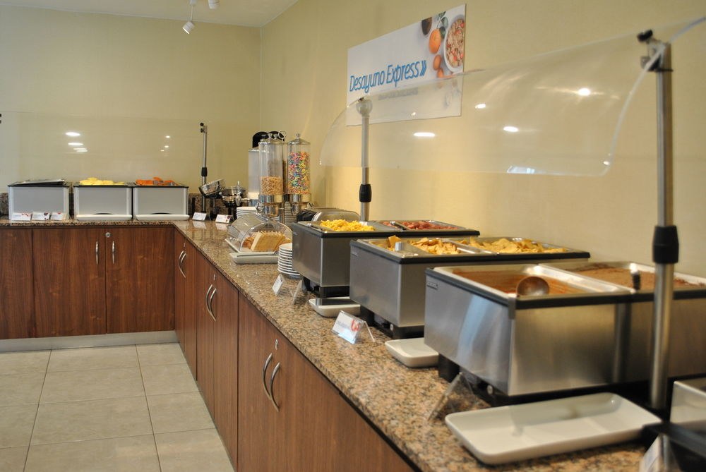 HOLIDAY INN EXPRESS TOLUCA