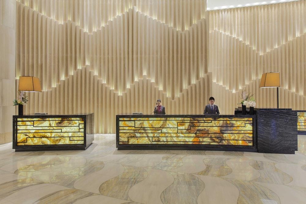 CROWNE PLAZA MEIJIANGNAN photo 4