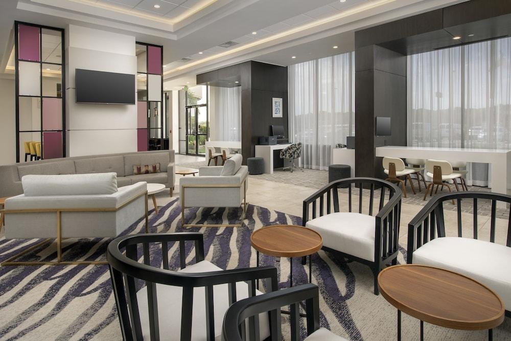 CROWNE PLAZA SAN ANTONIO AIRPORT photo 4