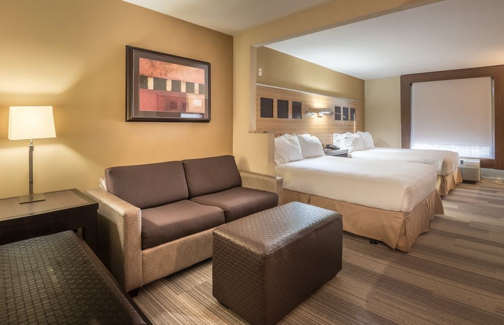 HOLIDAY INN EXPRESS & SUITES DALLAS-NORTH TOLLWAY (N PLANO)