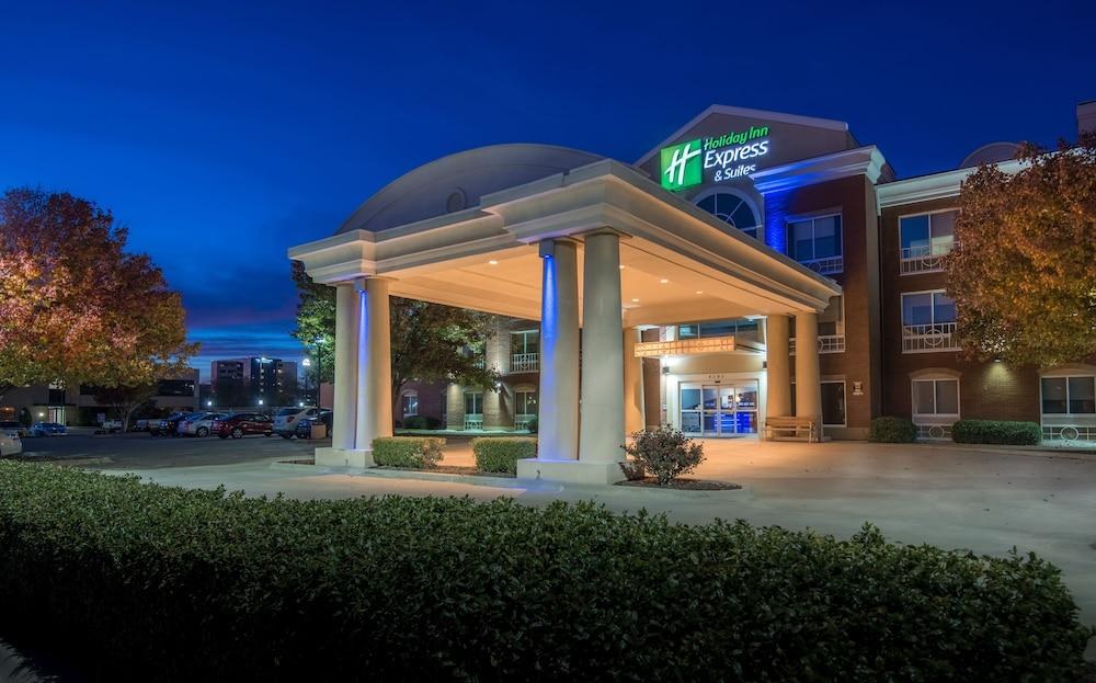 HOLIDAY INN EXPRESS & SUITES DALLAS-NORTH TOLLWAY (N PLANO) photo 2