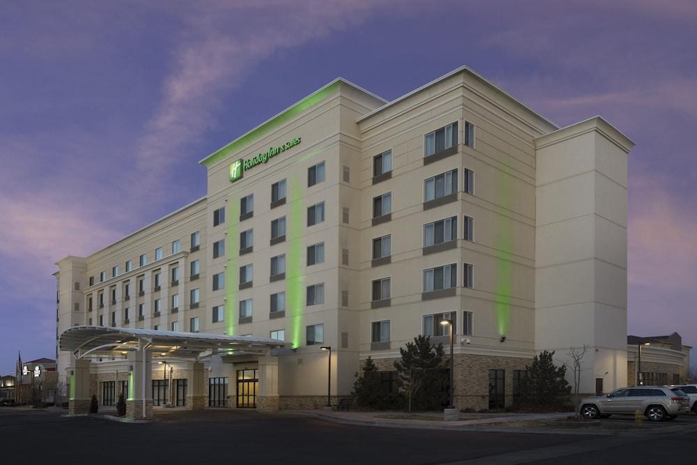 DOUBLETREE BY HILTON DENVER INTERNATIONAL AIRPORT photo 2