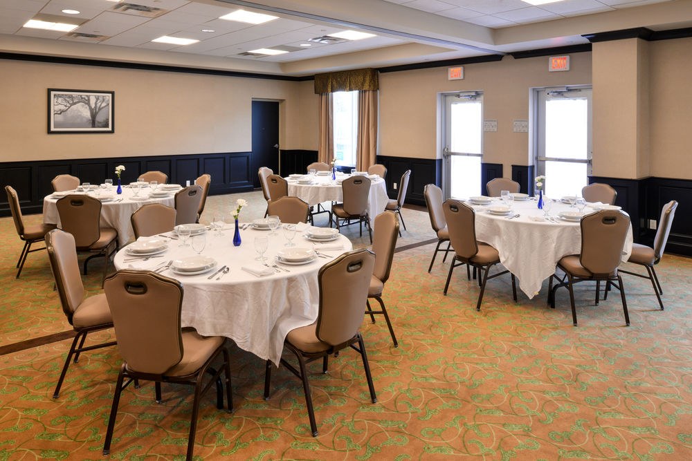 HOLIDAY INN EXPRESS & SUITES HALIFAX AIRPORT photo 1