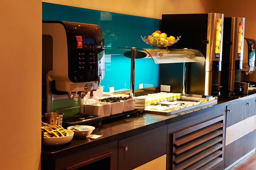 HOLIDAY INN EXPRESS MANCHESTER AIRPORT photo 1