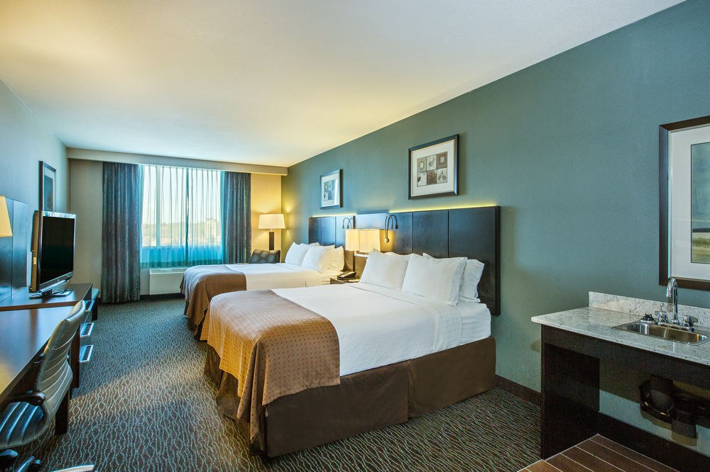HOLIDAY INN DOWNTOWN