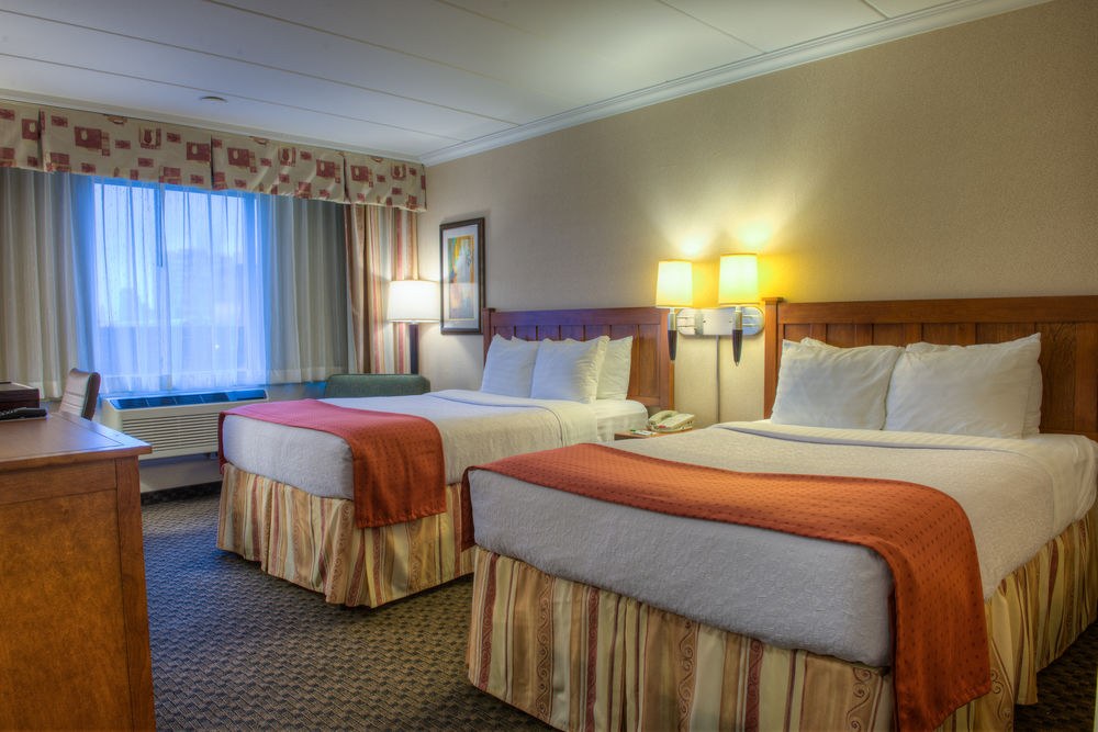 HOLIDAY INN DOWNTOWN