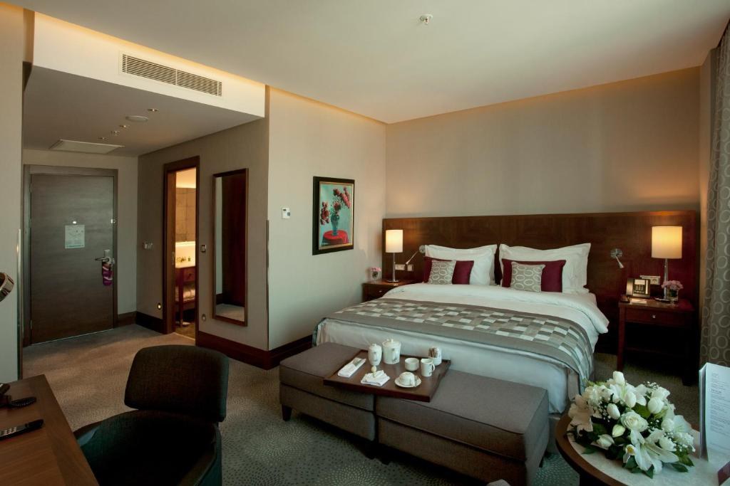 CROWNE PLAZA ISTANBUL - ORYAPARK photo 1