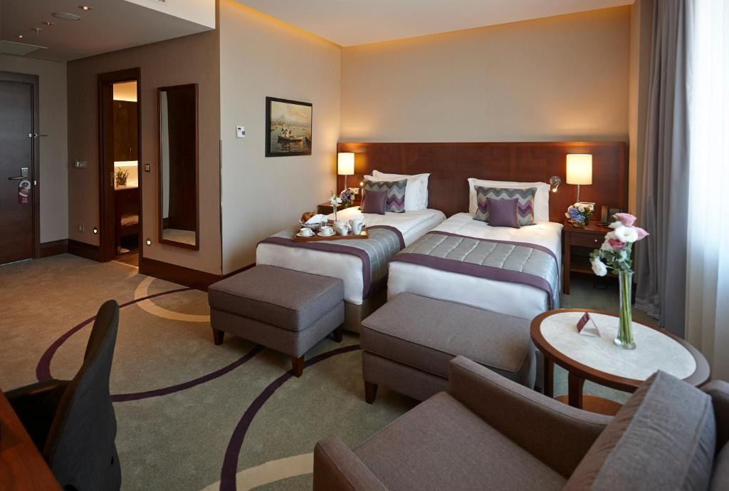 CROWNE PLAZA ISTANBUL - ORYAPARK photo 3