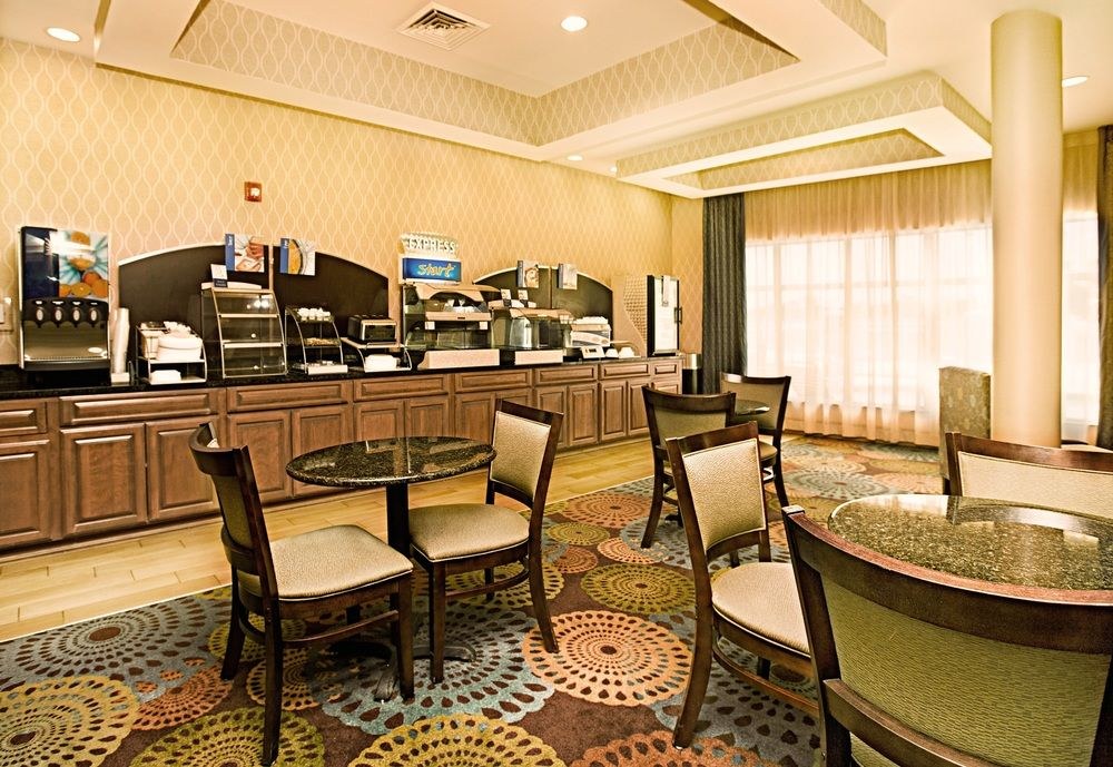 HOLIDAY INN EXPRESS & SUITES BOSSIER CITY