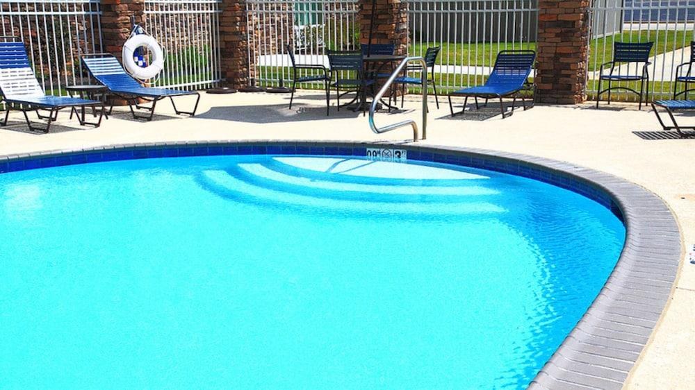 HOLIDAY INN EXPRESS & SUITES BOSSIER CITY photo 4