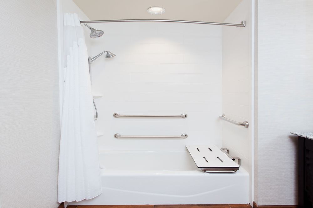HOLIDAY INN EXPRESS HOTEL & SUITES HUNTSVILLE WEST - RESEARCH PK