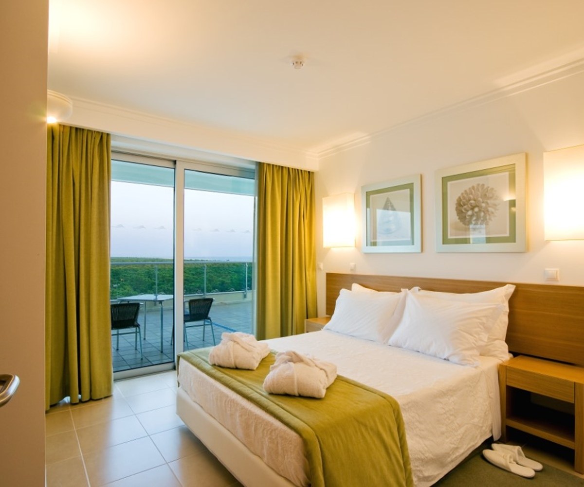 MONTE GORDO HOTEL APARTAMENTOS & SPA photo 1