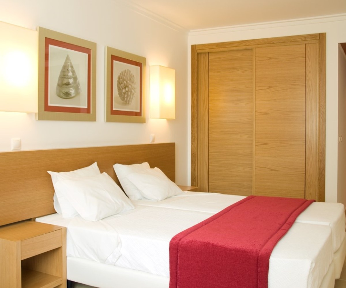 MONTE GORDO HOTEL APARTAMENTOS & SPA photo 3