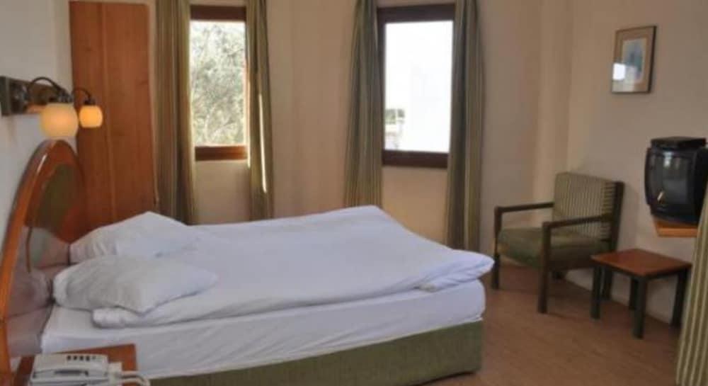 EDEN HOTEL photo 4
