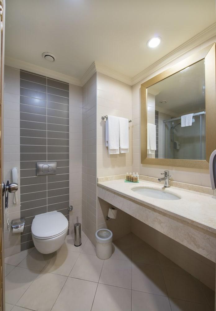 CRYSTAL FAMILY RESORT & SPA photo 2