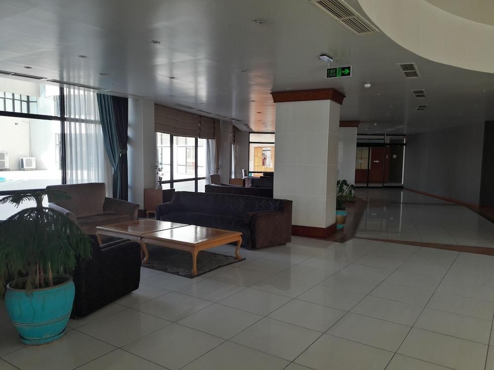 CENDER HOTEL photo 2