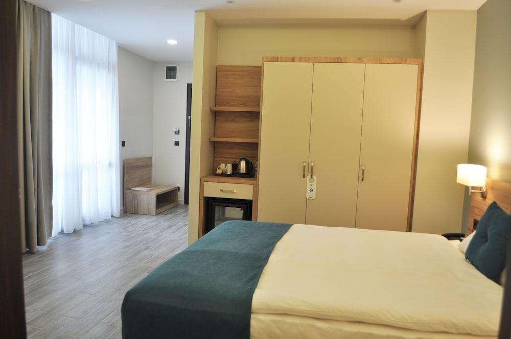MARTI BEACH HOTEL photo 4
