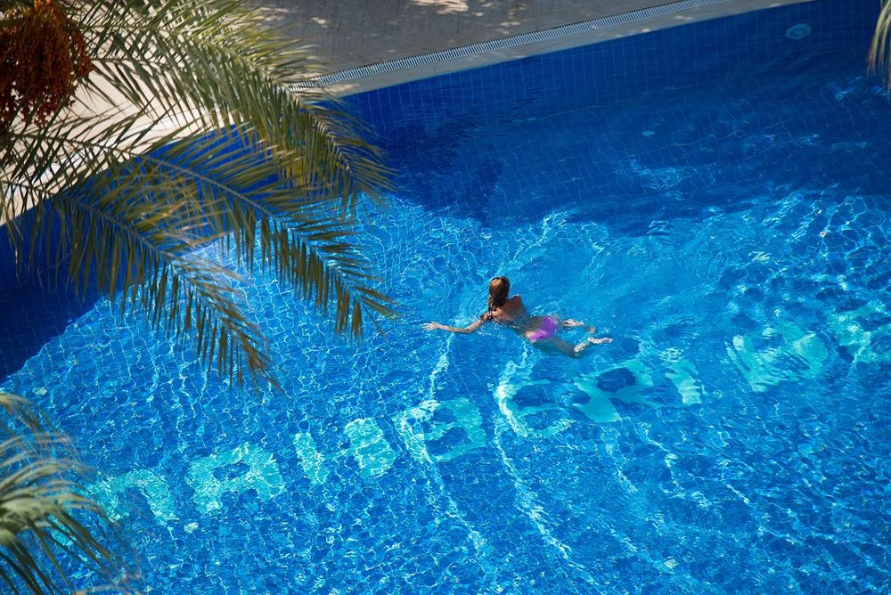 MAHBERI BEACH HOTEL photo 1