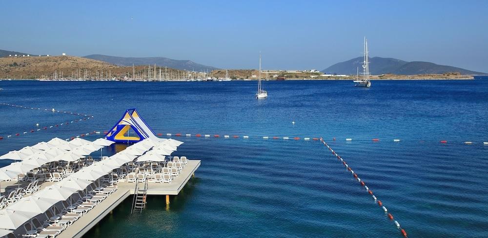 ROYAL ARENA RESORT & SPA photo 2