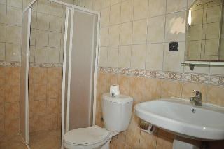 KLEOPATRA ALIS photo 2