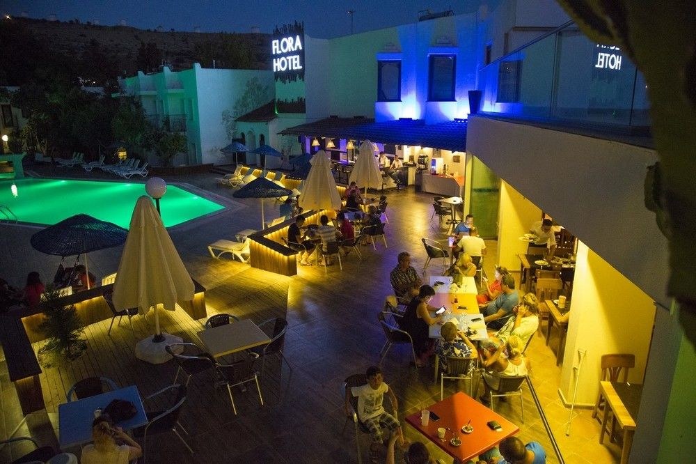 CLUB HOTEL FLORA photo 1