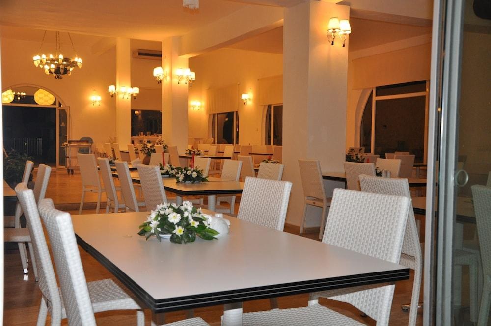 Princess Artemisia Hotel photo 3