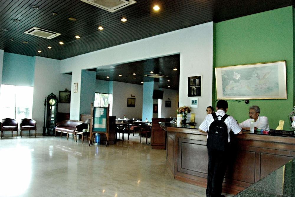 ATLANTIC JAKARTA photo 3