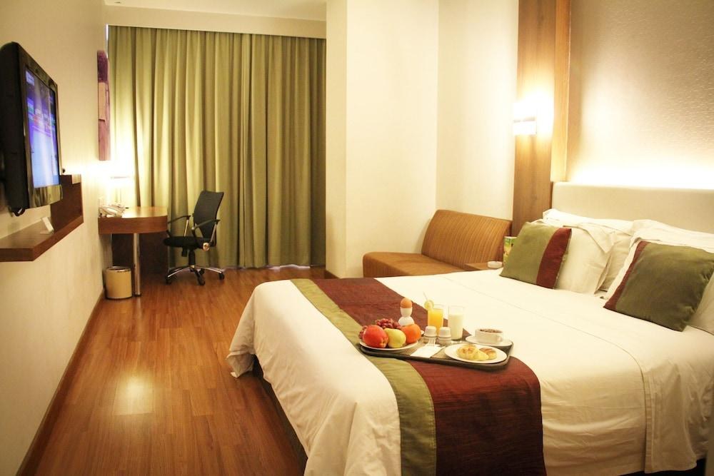 CEMARA JAKARTA photo 2