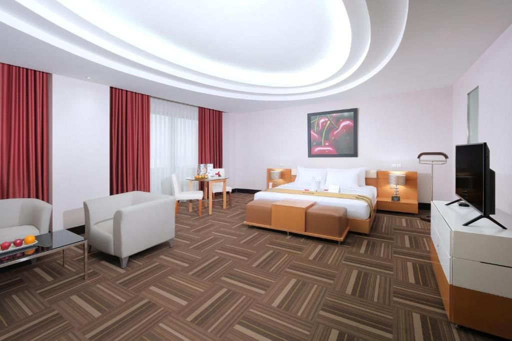 MERLYNN PARK HOTEL photo 4