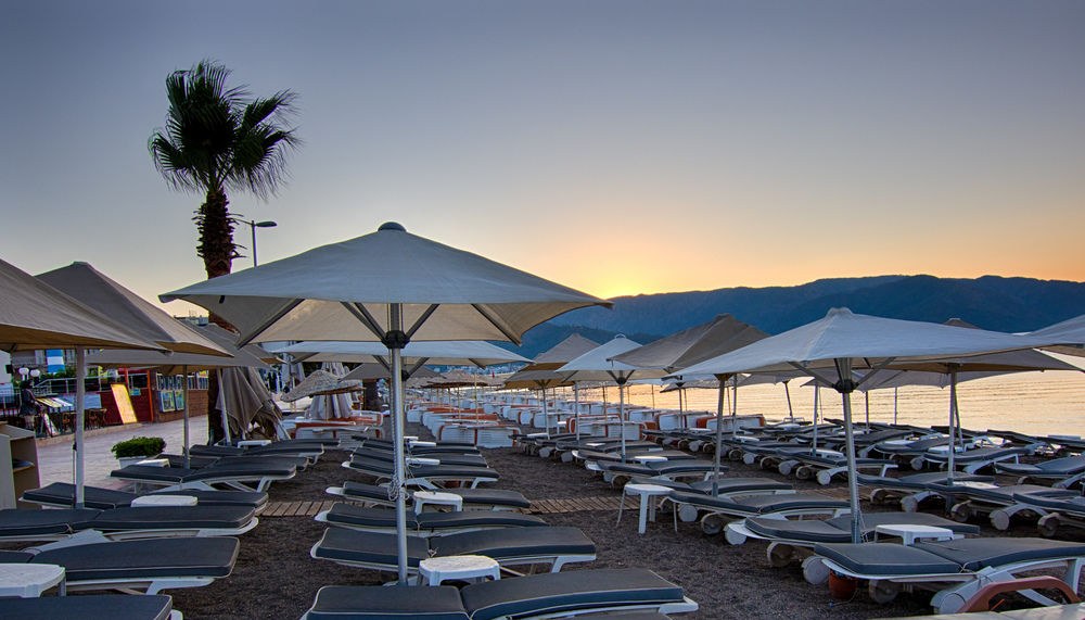 ROMANCE BEACH HOTEL