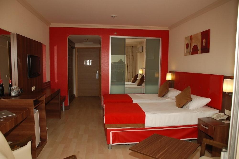 SIDE KUM HOTEL photo 2