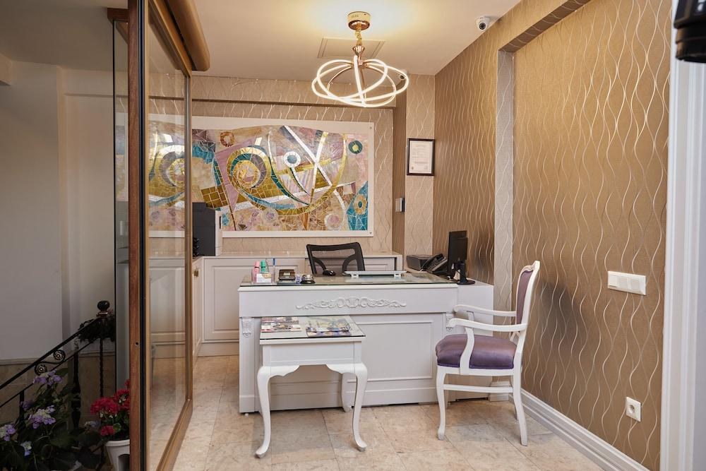 ALBINAS HOTEL OLD CITY photo 3