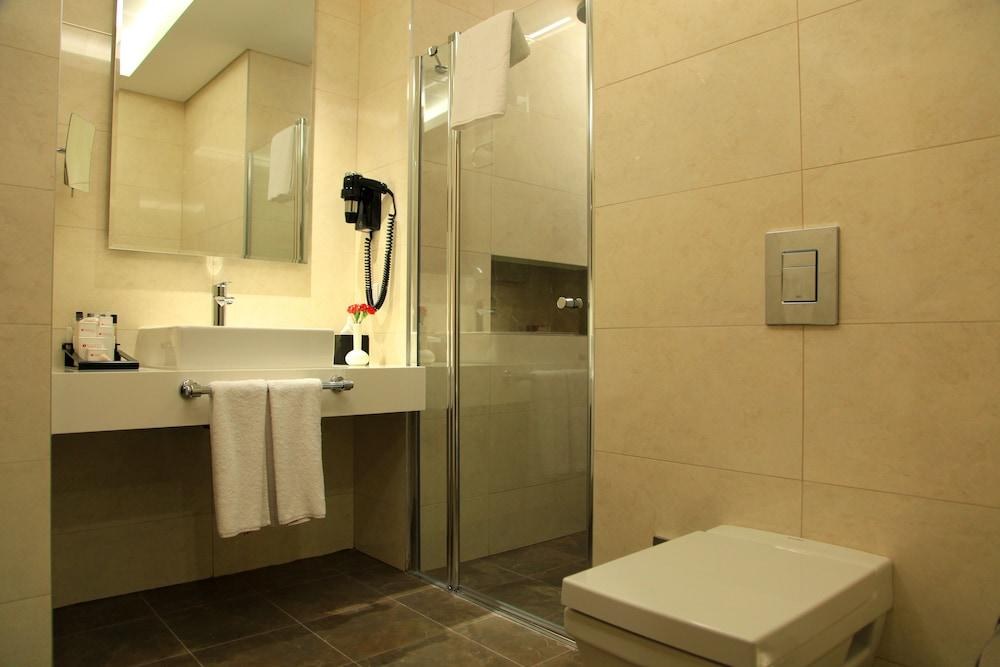 RAMADA PLAZA ISTANBUL ASIA AIRPORT photo 3