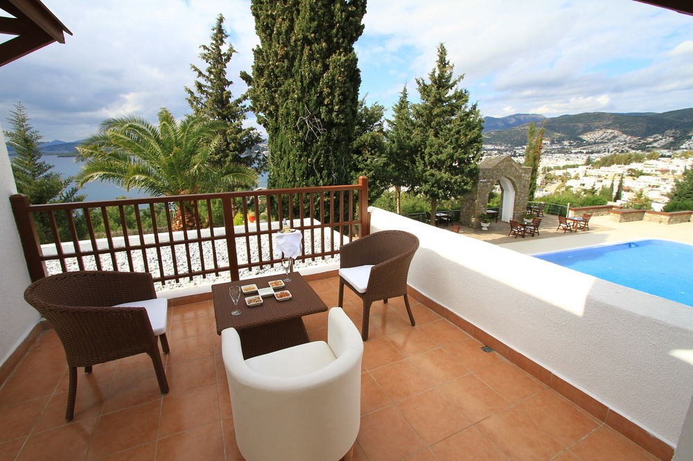 HOTEL MANASTIR & SUITES photo 1