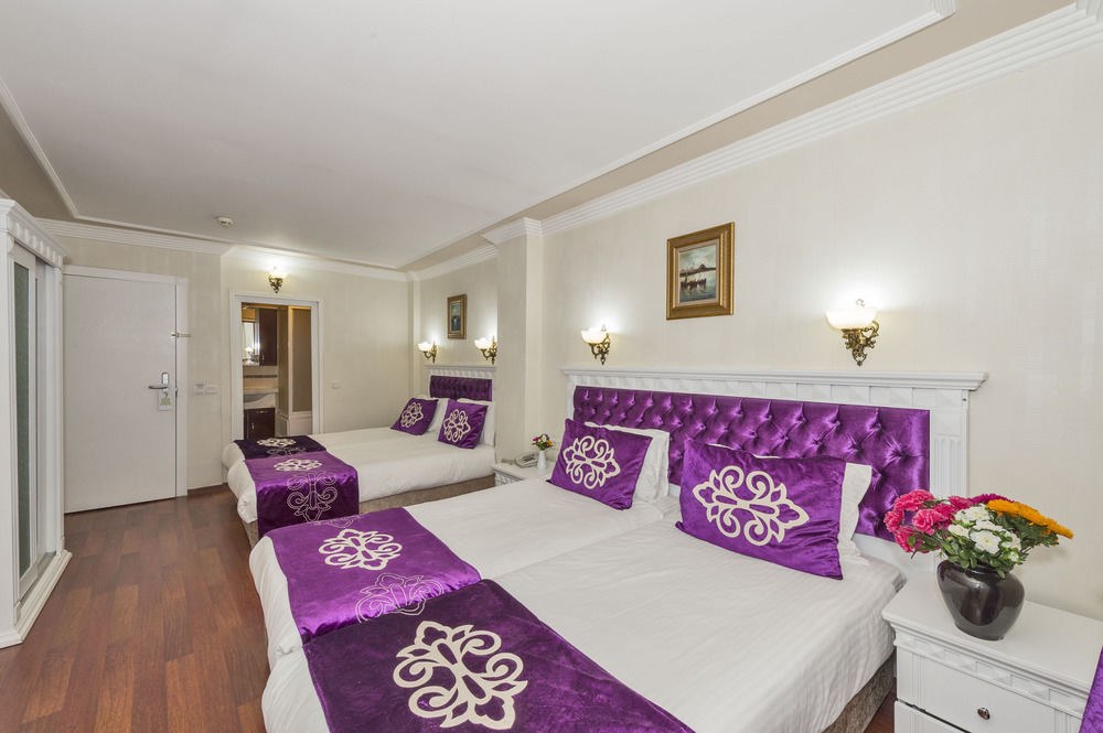 ISTANBUL HOLIDAY HOTEL photo 1