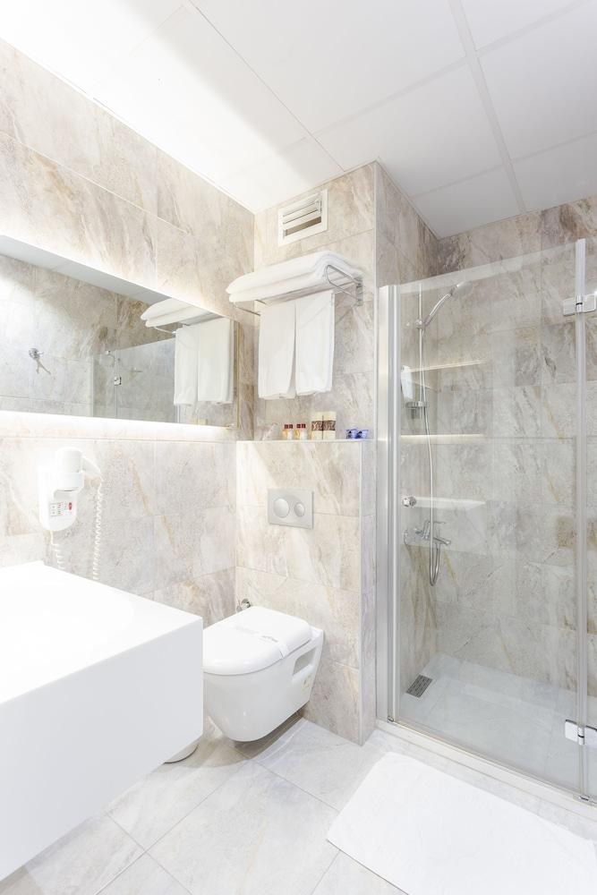 Gazi Park photo 2