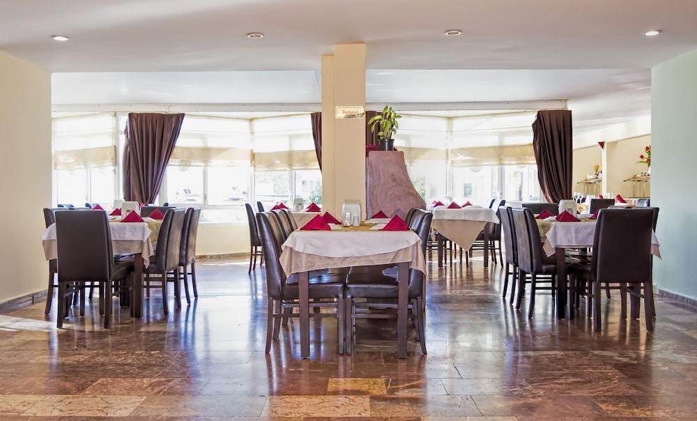 GREEN GOLD HOTEL photo 3