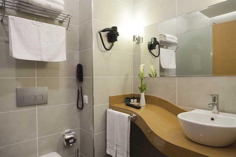 GRAND PLAZA HOTEL photo 4