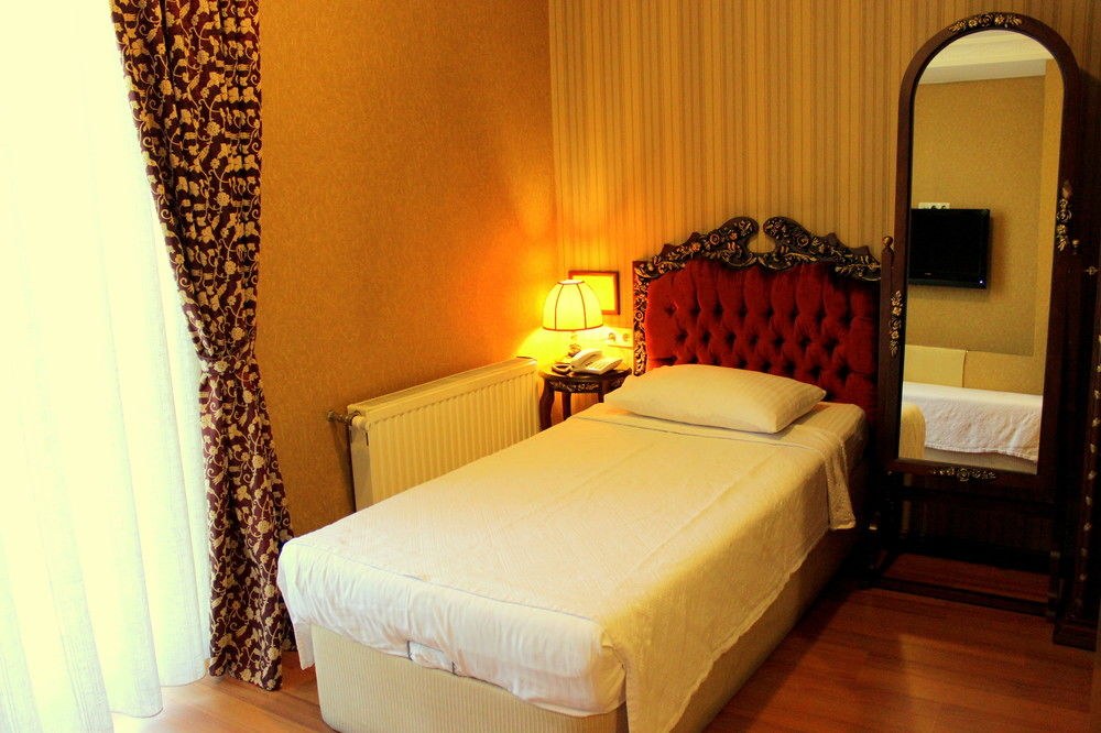 HOTEL SANTA HILL photo 1