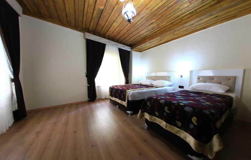HOTEL BACCHUS PANSION photo 3