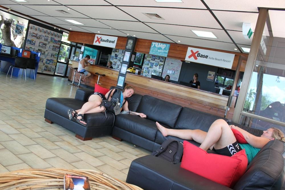Base Backpackers Airlie Beach Whitsunday