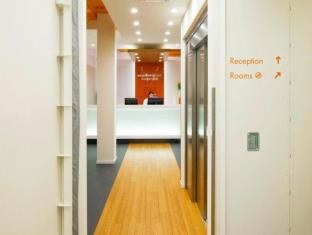 EASYHOTEL AMSTERDAM photo 1