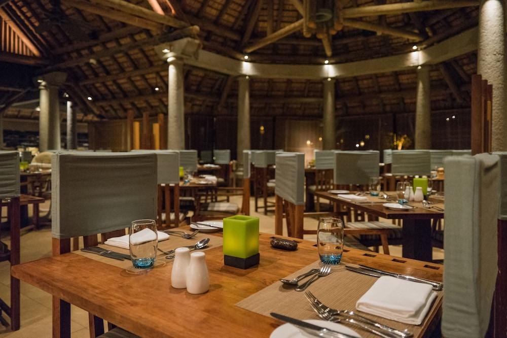 SANDS SUITES RESORT AND SPA photo 2