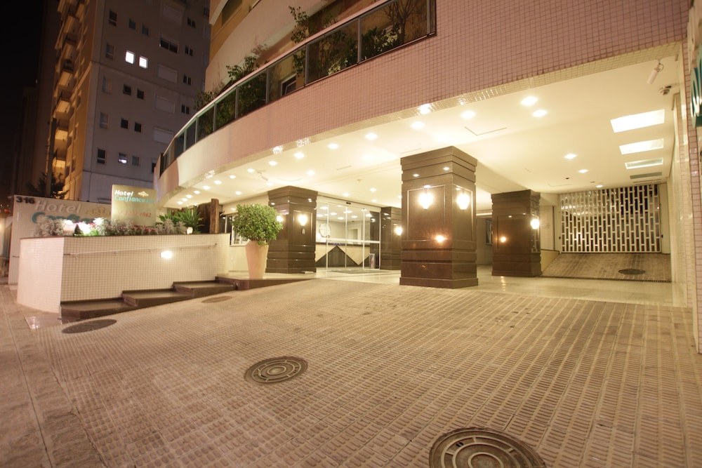CONFIANCE BATEL HOTEL
