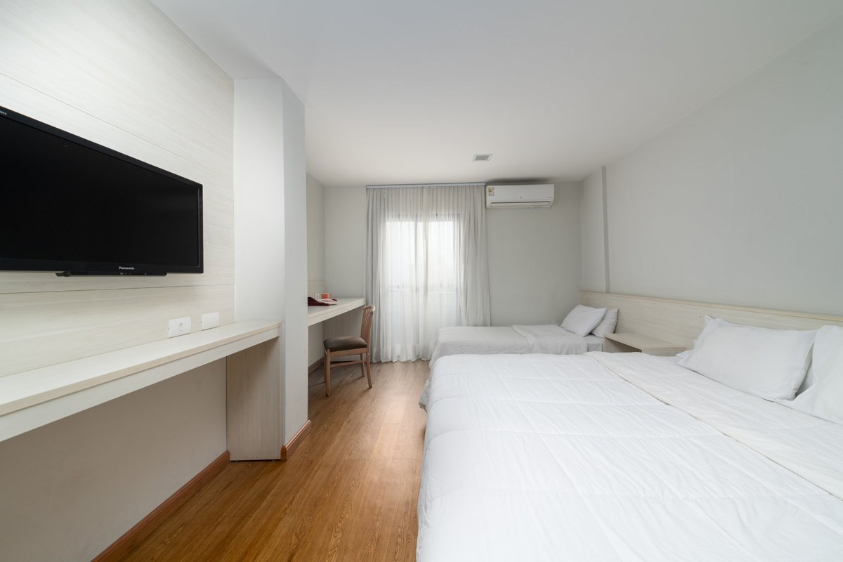NOVO VERNON HOTEL photo 3