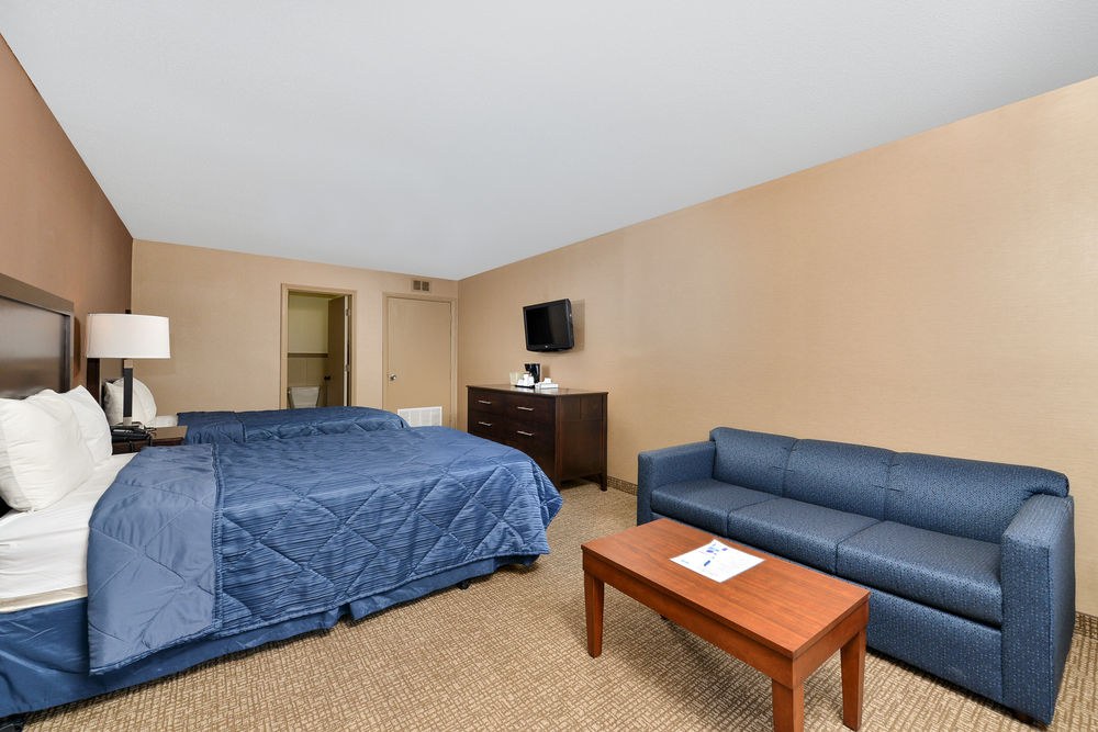 RODEWAY INN