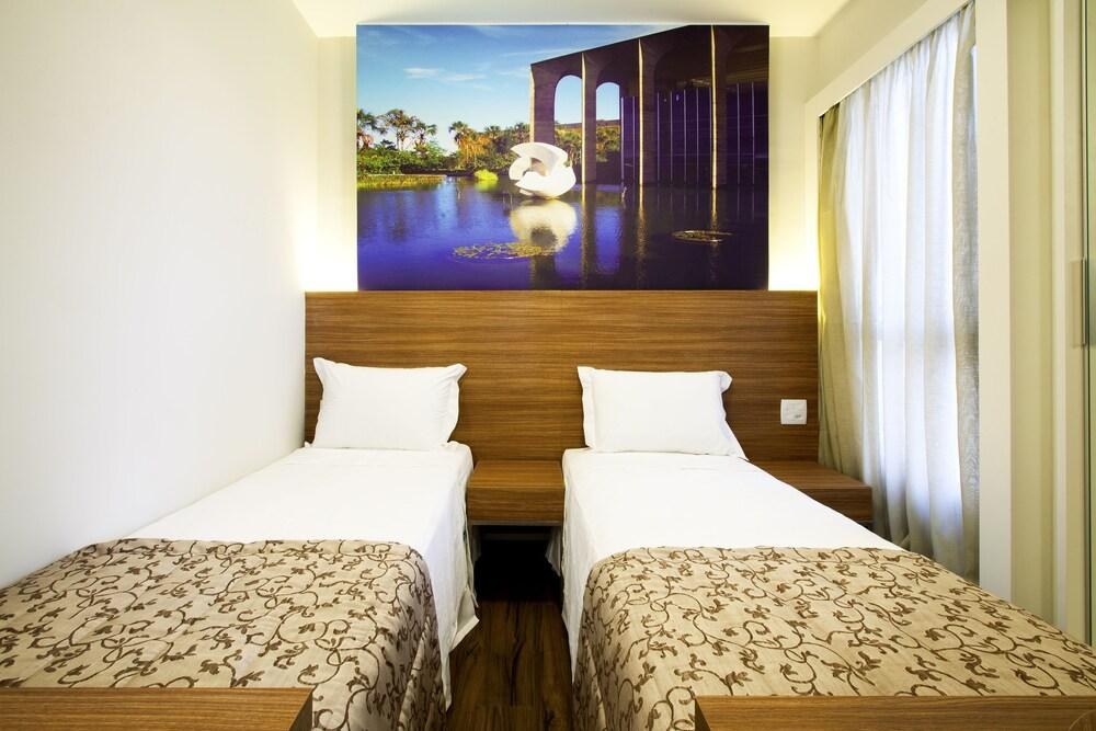 S4 HOTEL photo 2